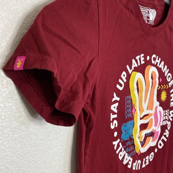 DUTCH BROS Coffee Women’s Maroon T Shirt Size M - Picture 3 of 4